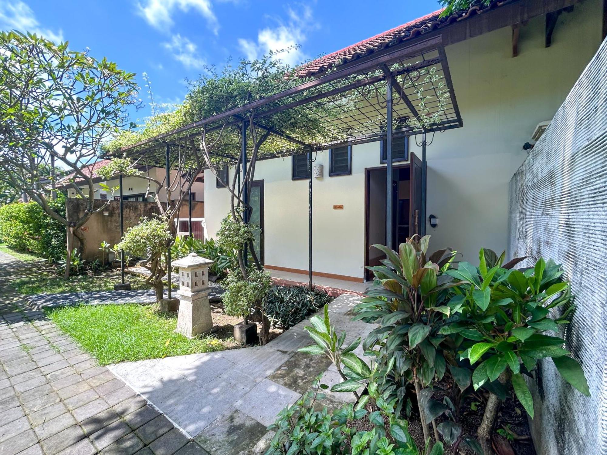 Sayang Taman Villas Sanur  Exterior photo