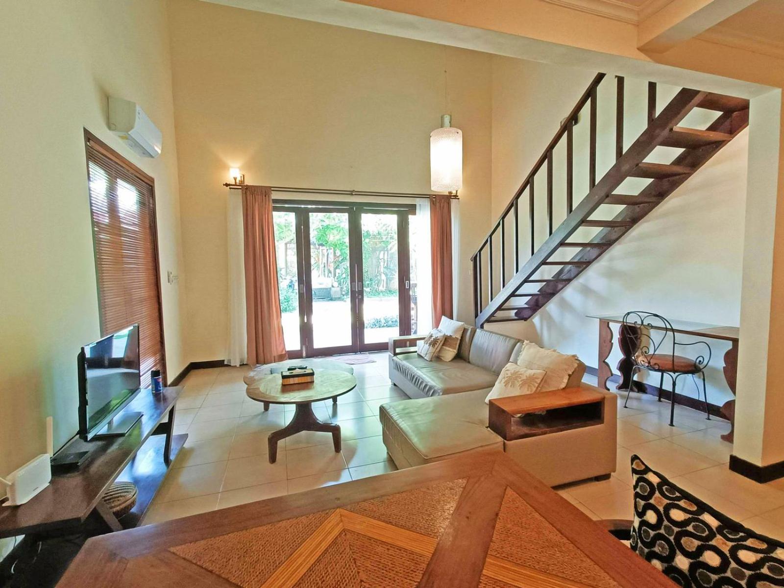 Sayang Taman Villas Sanur  Exterior photo